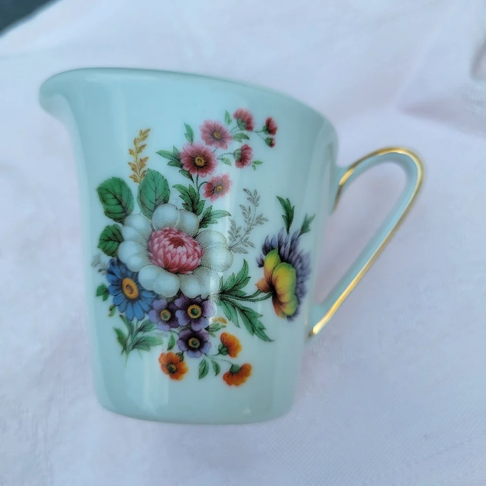 Vintage Creamer ~ PMR Bavaria Germany ~ Flowers ~ EUC ~ Sweet Little Item!